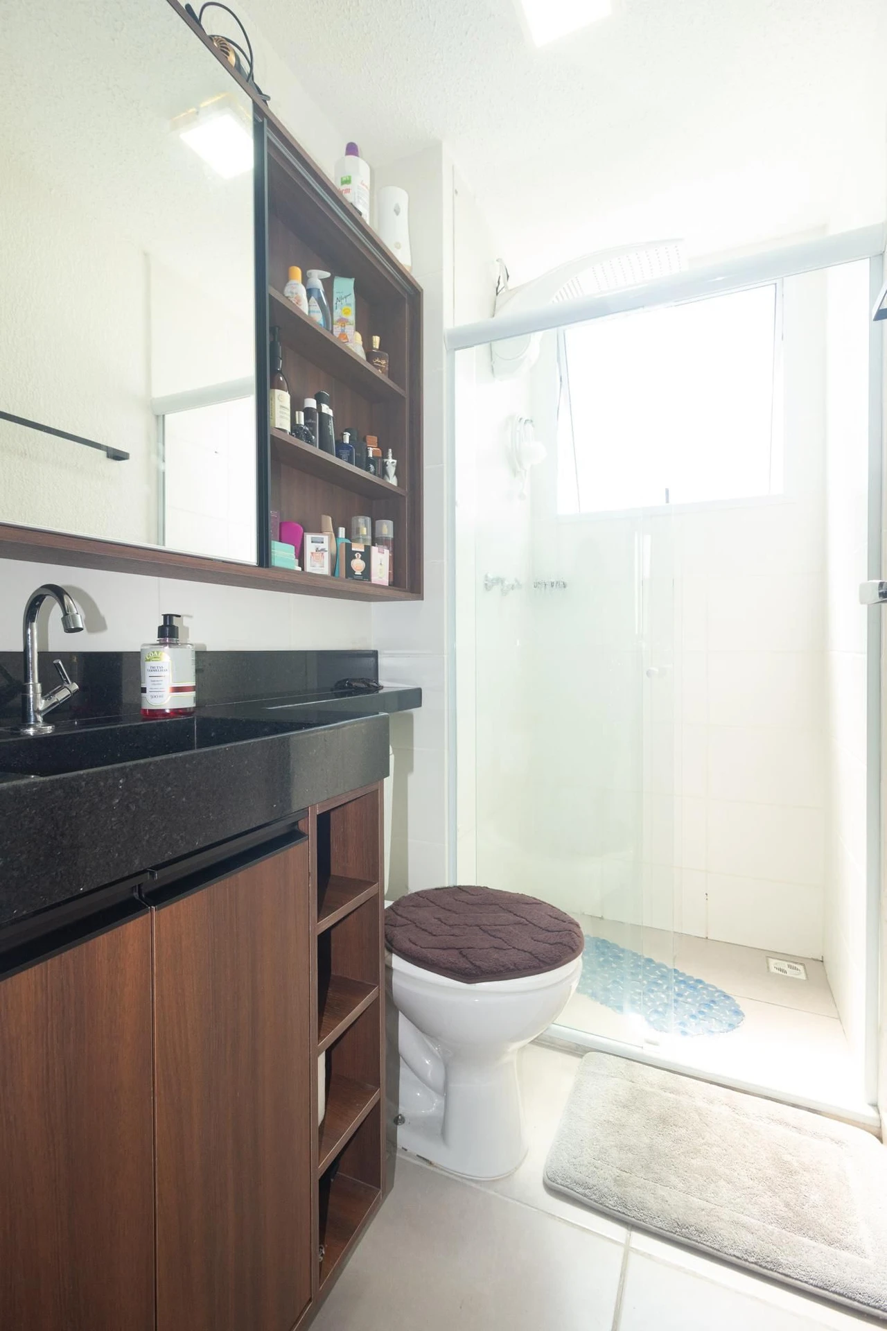 2-bedroom apartment with a washing machine — photo 14