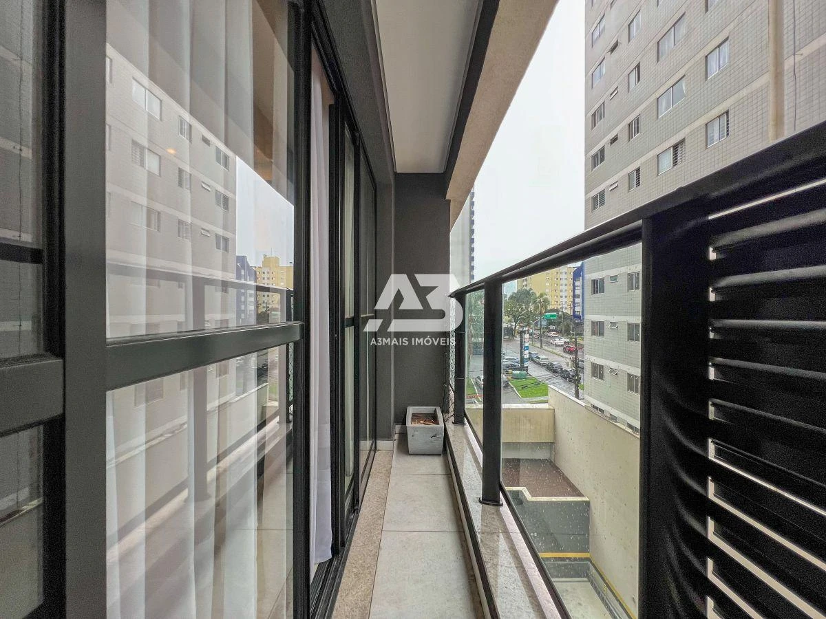 Furnished studio 33 m² with 1 bedroom and balcony — photo 11