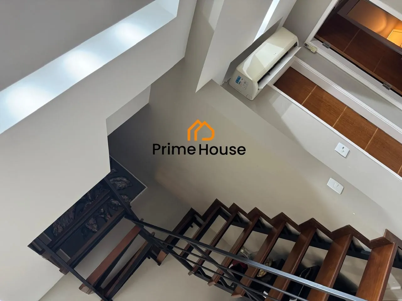 3-bedroom apartment with open kitchen and 150 m² — photo 19