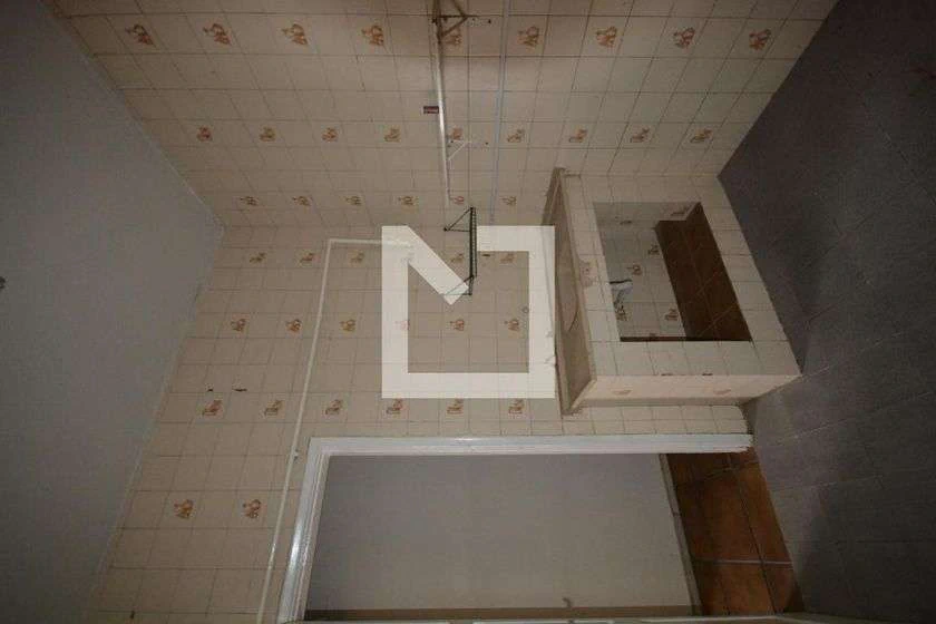 Apartamento de 2 quartos com 55 m² e área de lavanderia — photo 28