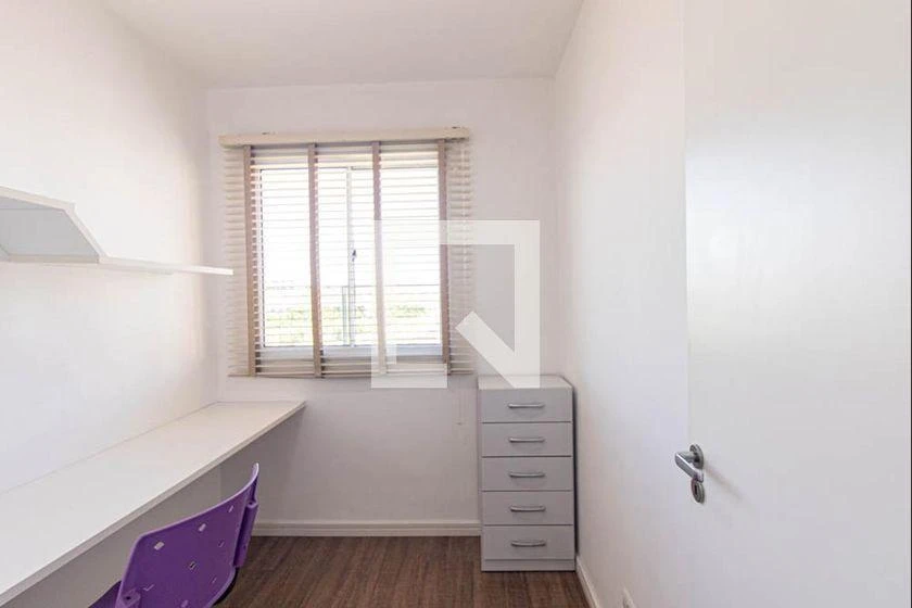 Furnished apartment, 63 m², with a home office — photo 35