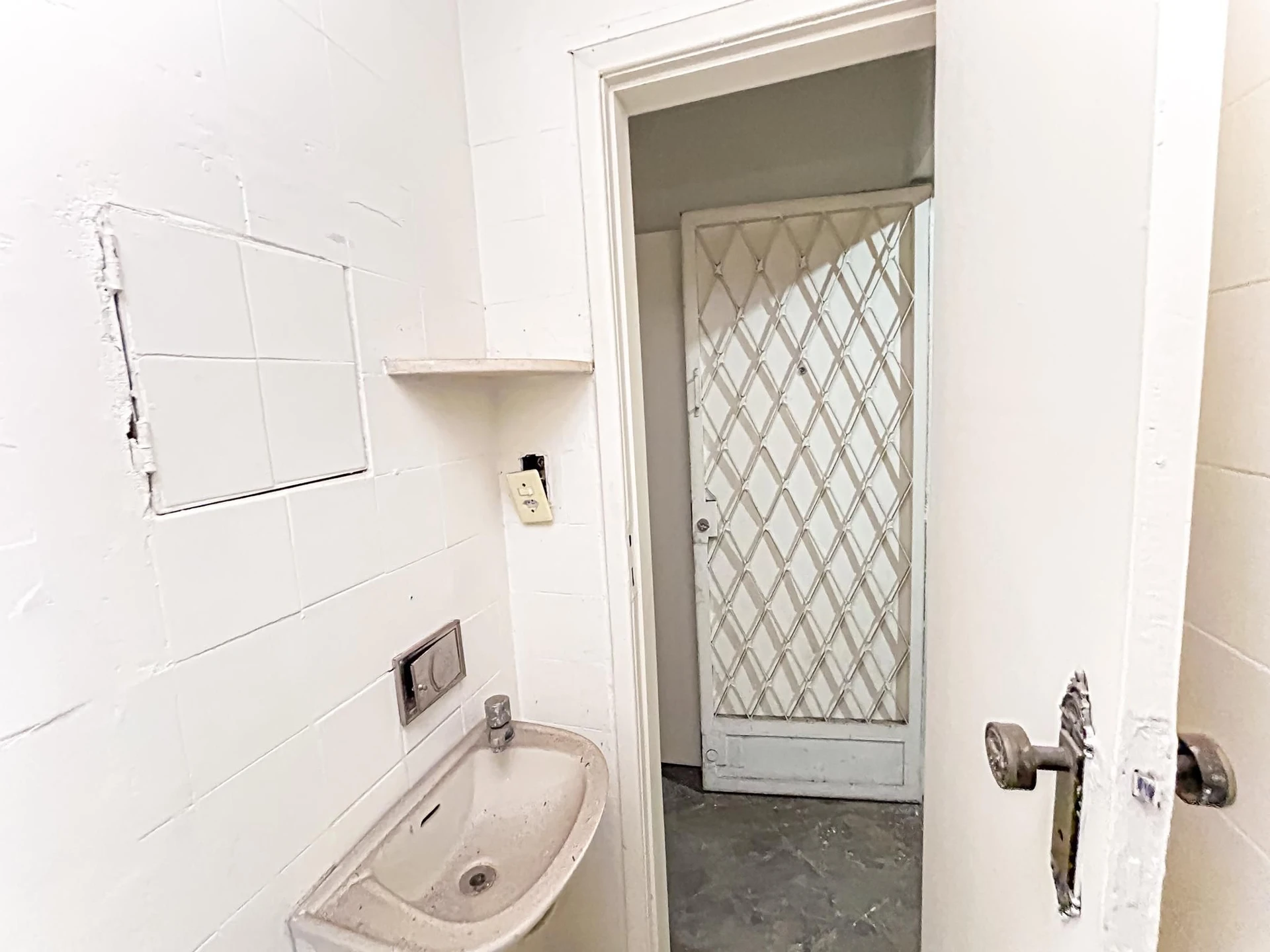 1-bedroom apartment with an equipped kitchenette