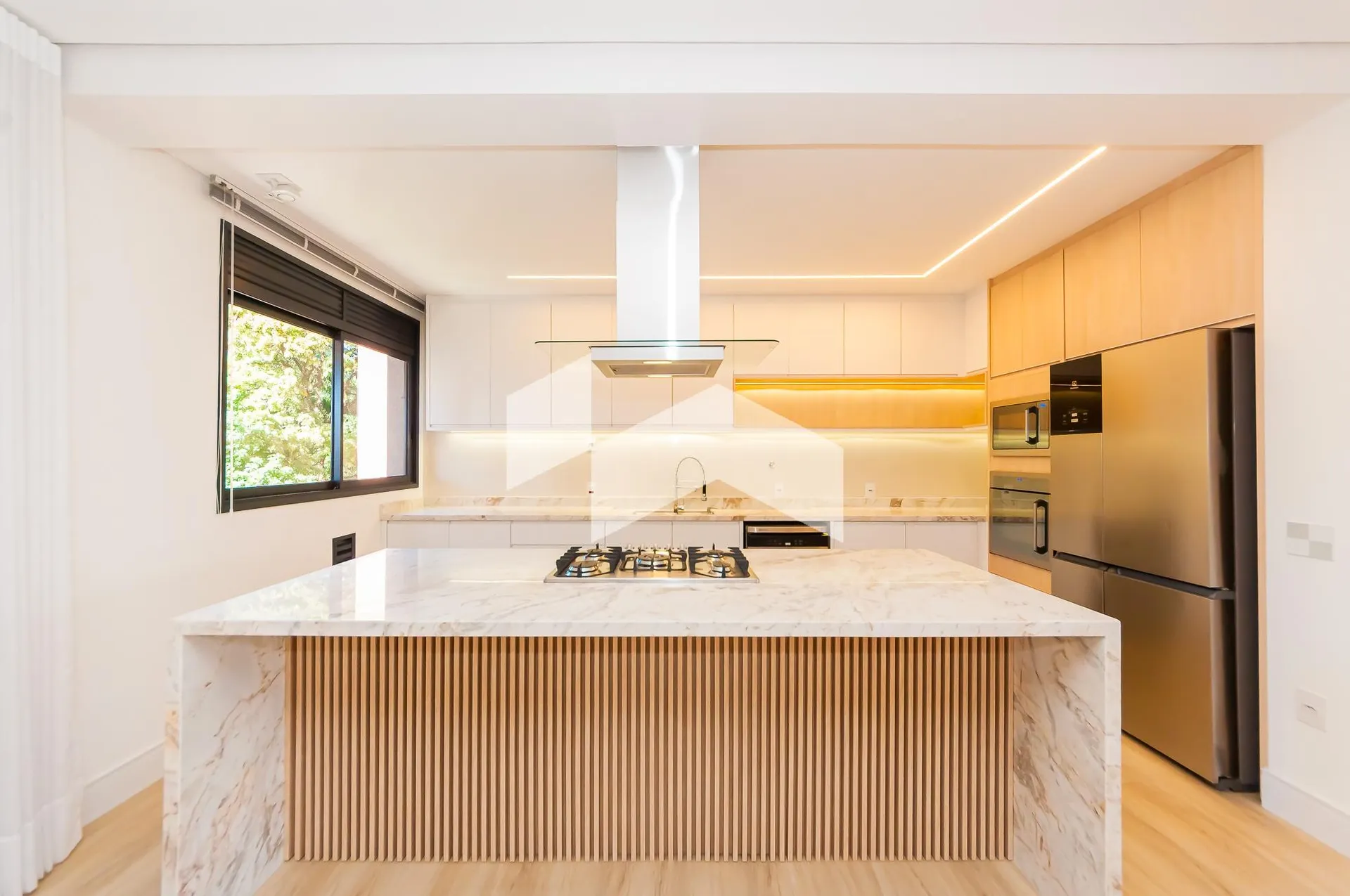 3-suite apartment with 227 m² and 3 parking spaces — photo 4