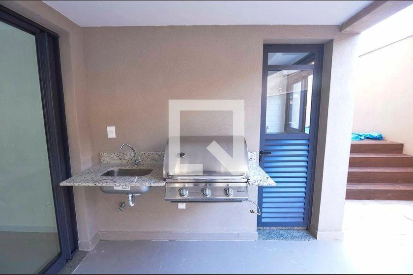 Apartamento mobiliado, 145 m², com janelas do piso ao teto — photo 2