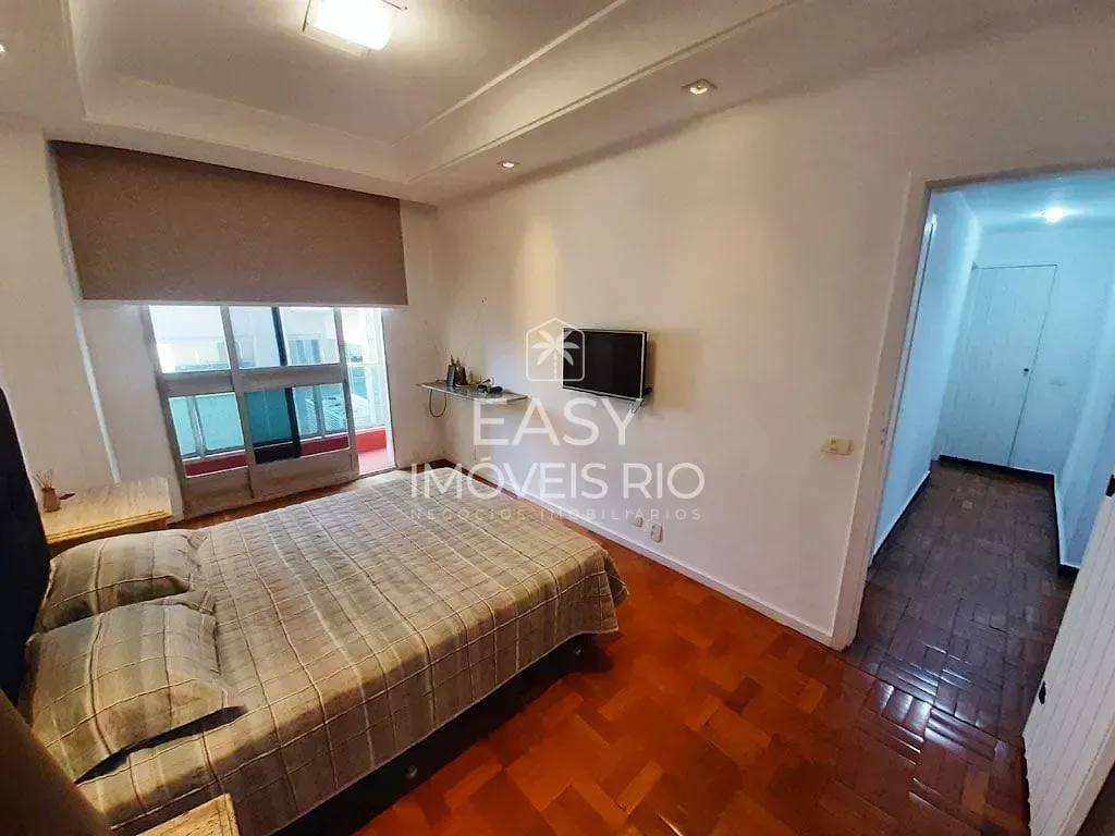 Квартира 315 м² з 4 спальнями та 2 паркомісцями — photo 19