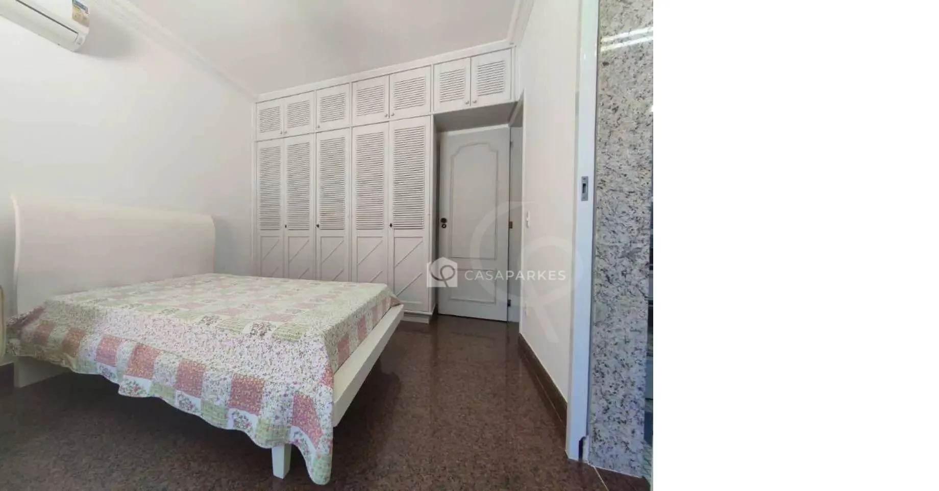 Casa mobiliada de 4 quartos e 5 banheiros com cozinha fechada — photo 24