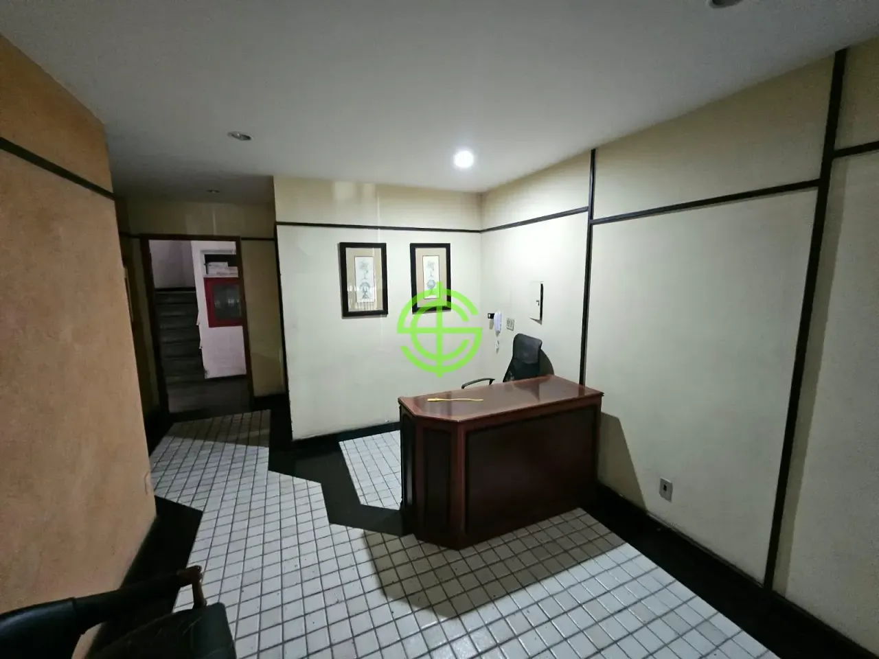 Apartamento com 3 quartos, 4 banheiros e cozinha fechada — photo 16
