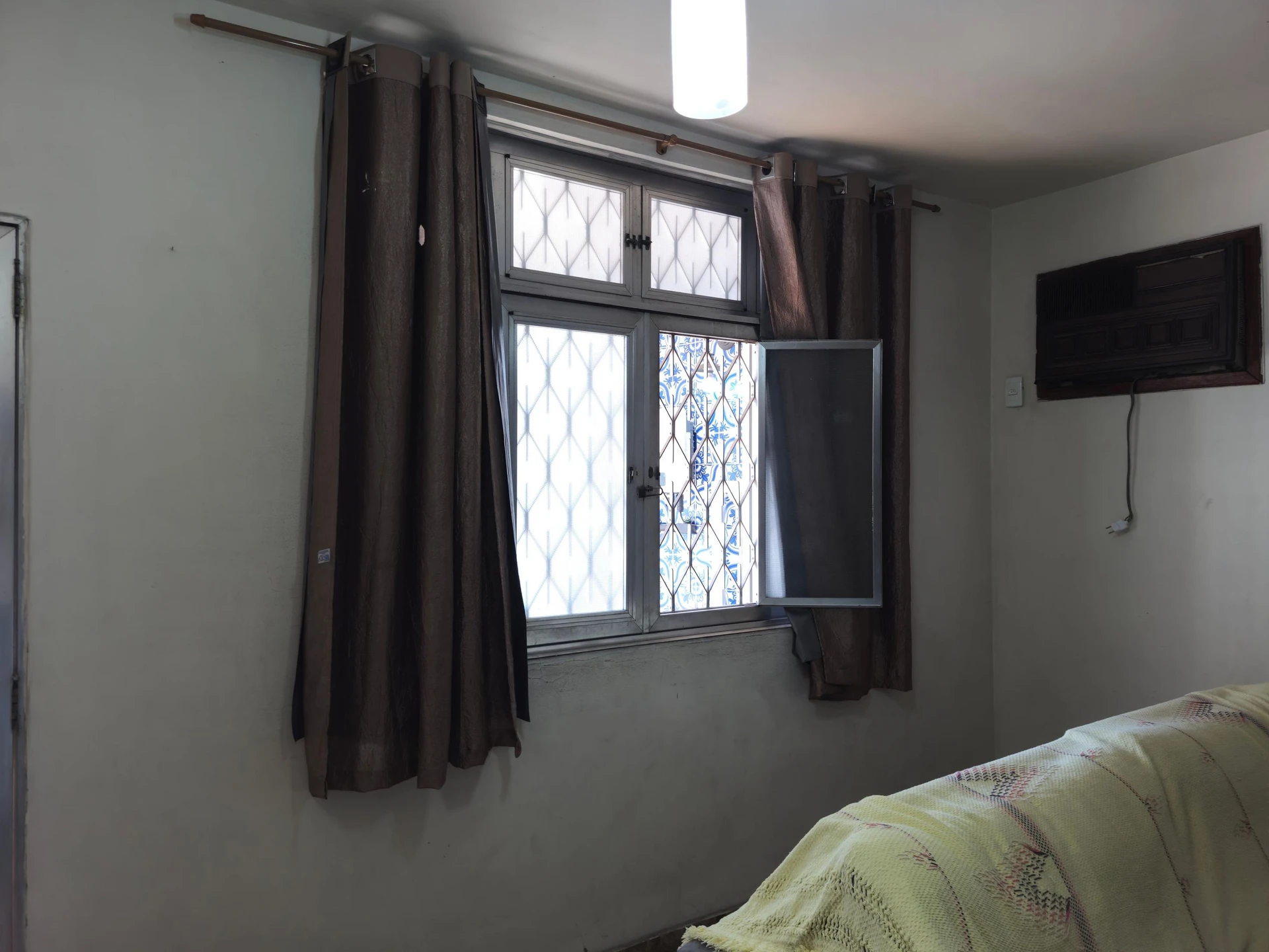 Furnished house with 3 bedrooms, balcony and private garden — photo 13