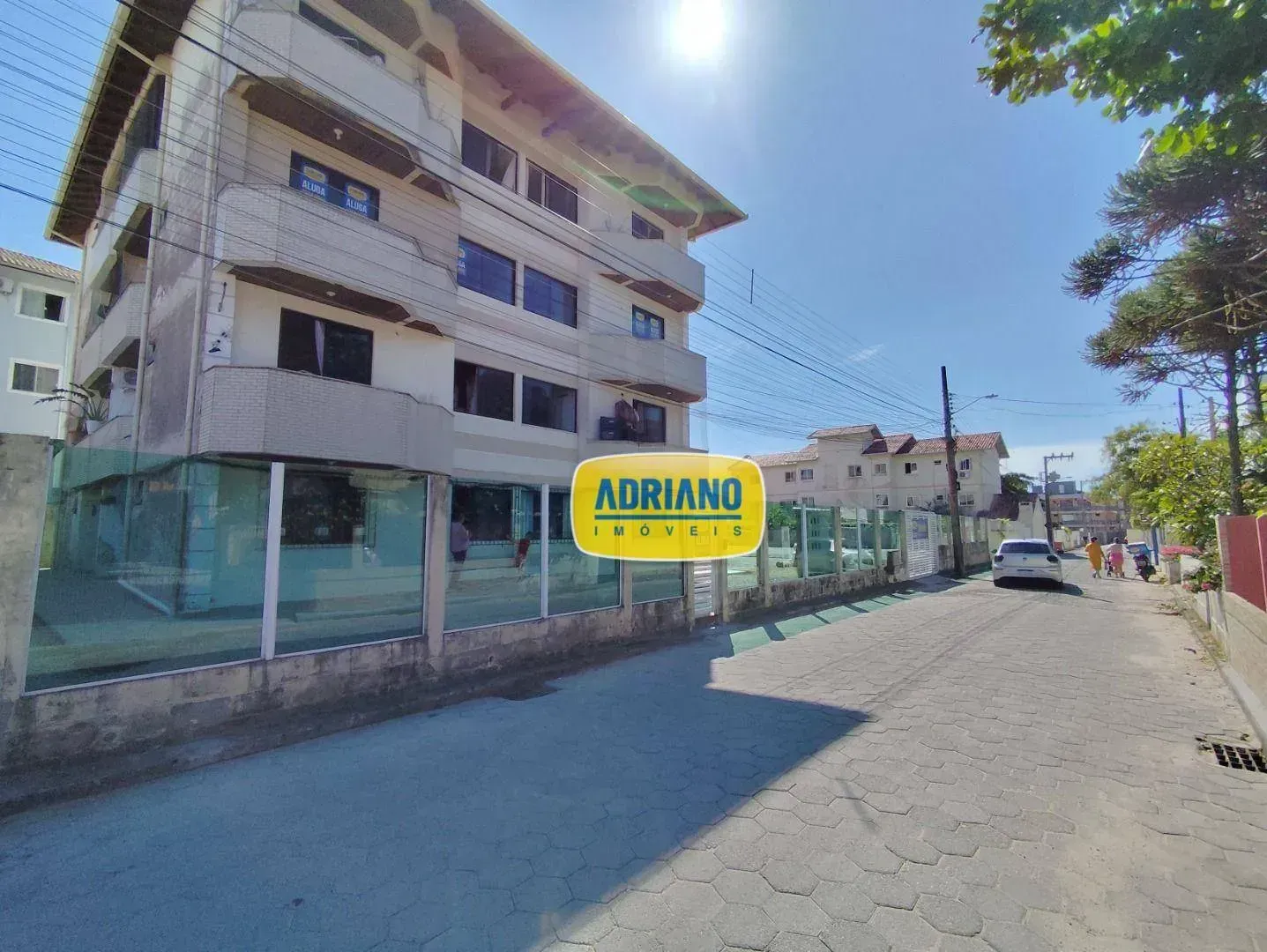 1-bedroom apartment with 40 m² and 1 parking spot — photo 17
