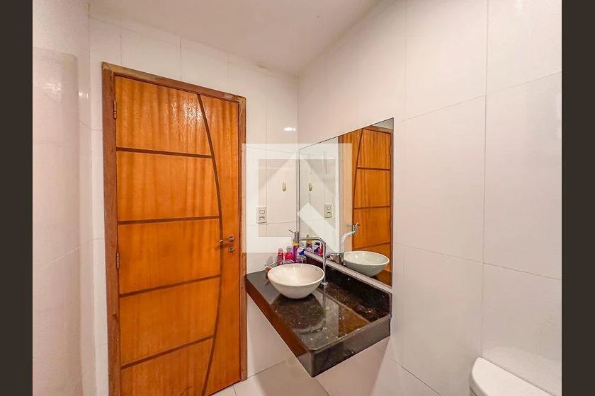 Мебльований будинок з 3 спальнями та 810 м² — photo 18