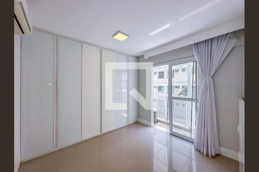 4 quartos e varanda envidraçada: apartamento de 107 m² — photo 5
