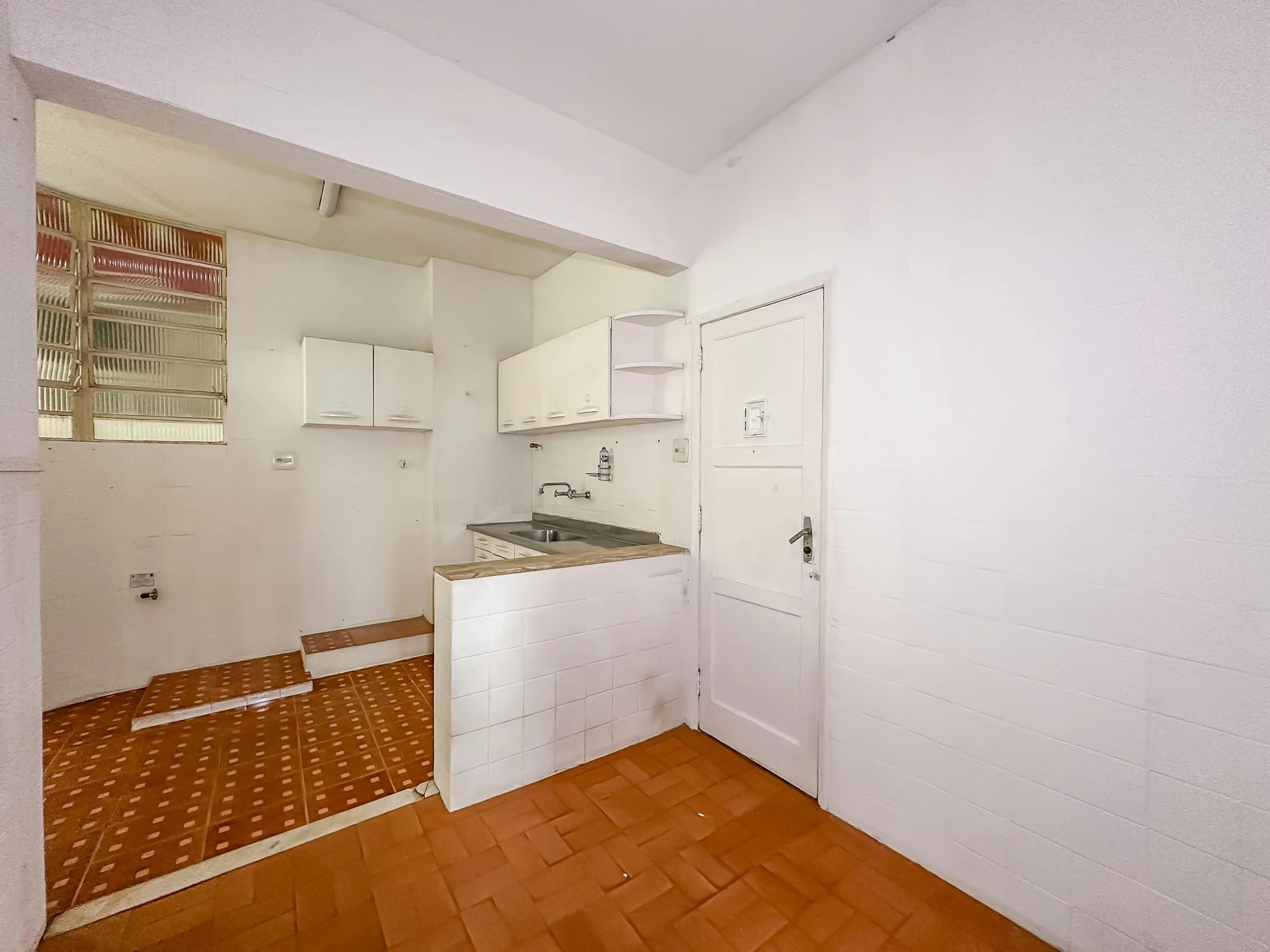 Дерев'яна підлога або ламінат та 2 спальні: квартира 83 м² — photo 6