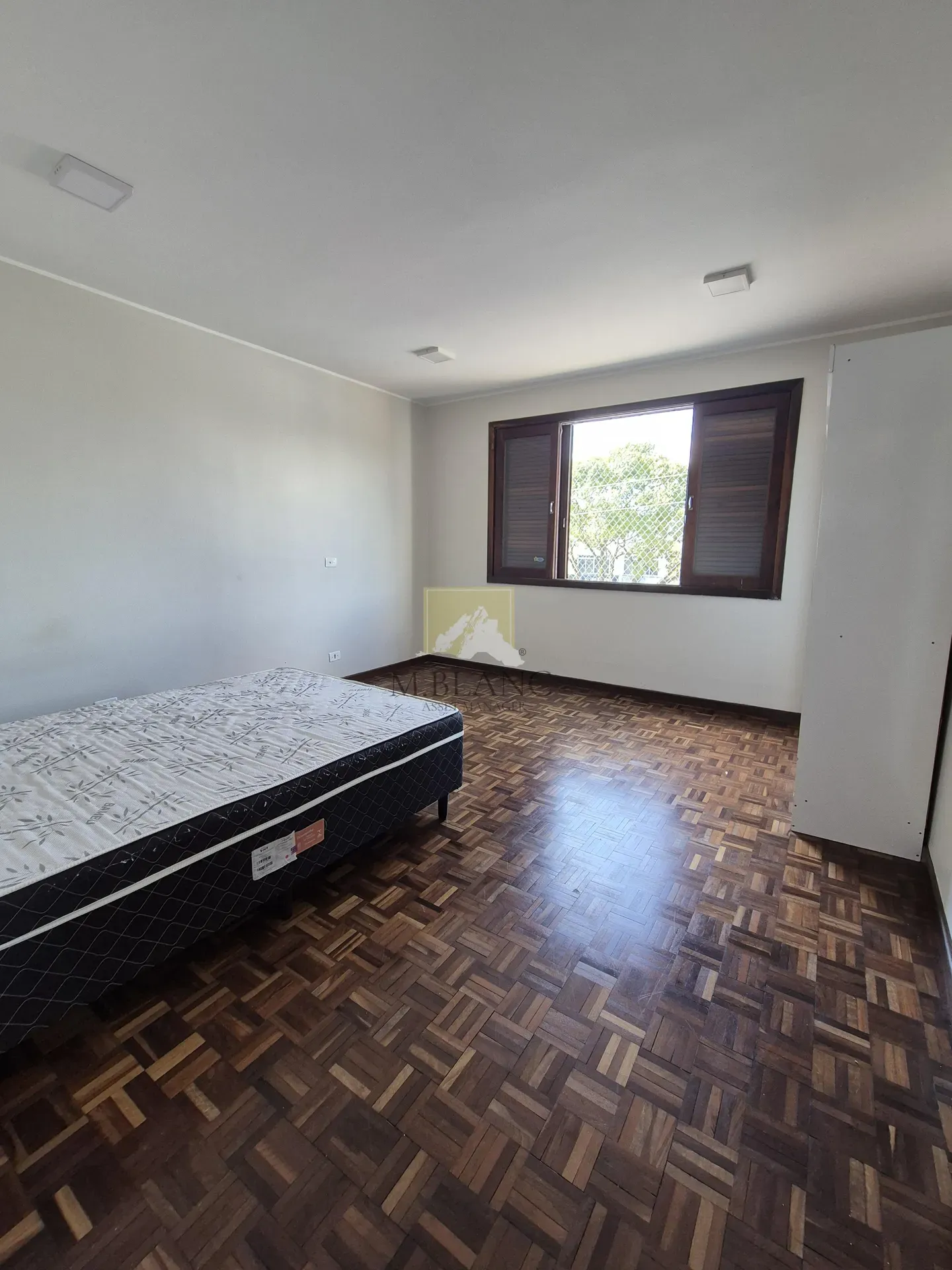 Washing machine in a 2-bedroom apartment, 120 m² — photo 9