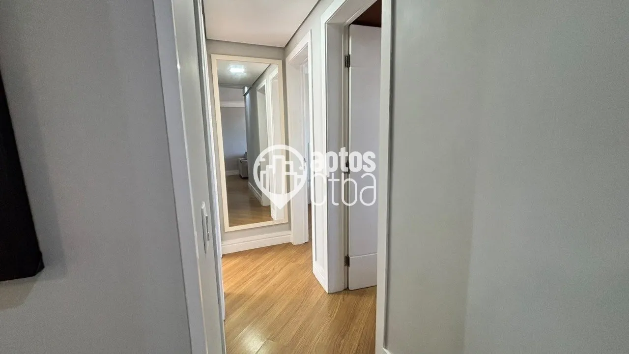3-bedroom apartment with a home office in Curitiba — photo 18