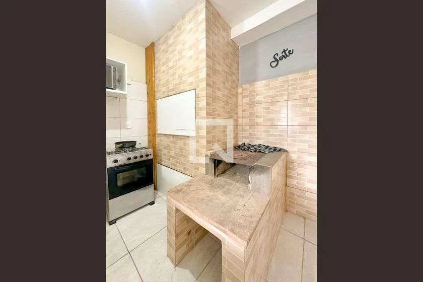 Furnished house with 2 bedrooms and a suite plus BBQ — photo 32