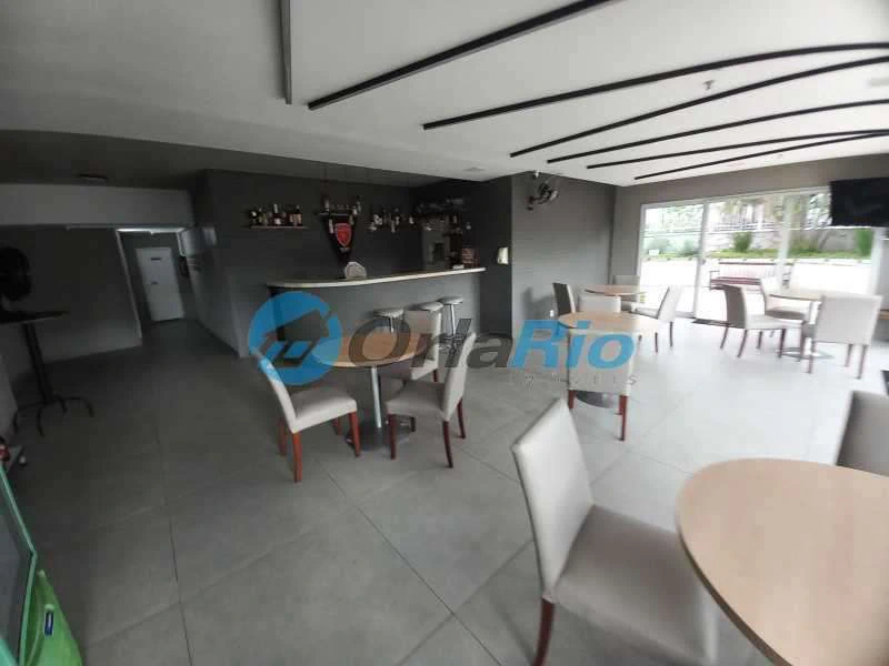 Furnished 1-bedroom apartment with open-plan kitchen — photo 26