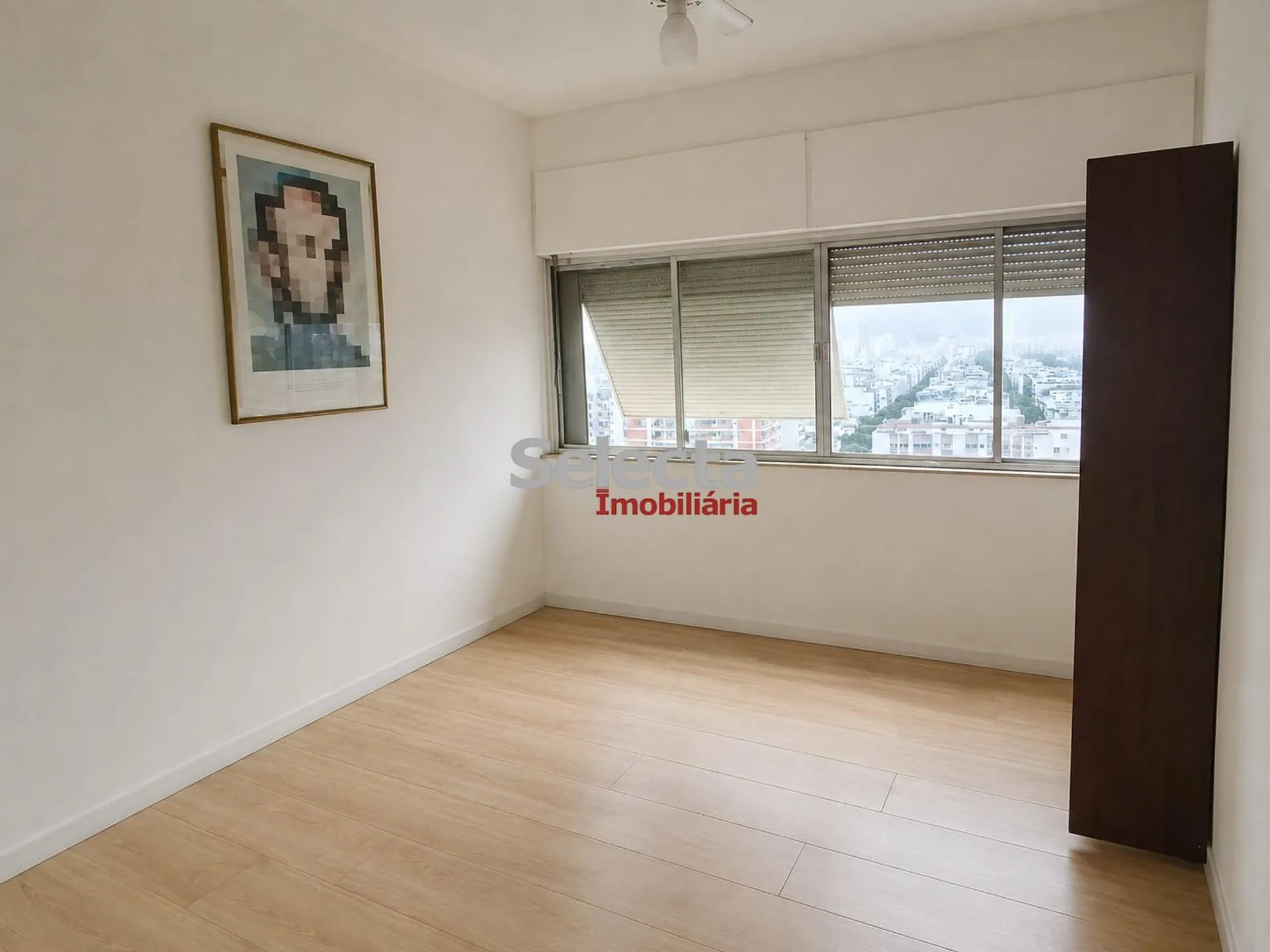 3-bedroom apartment with a water view in Rio de Janeiro — photo 8
