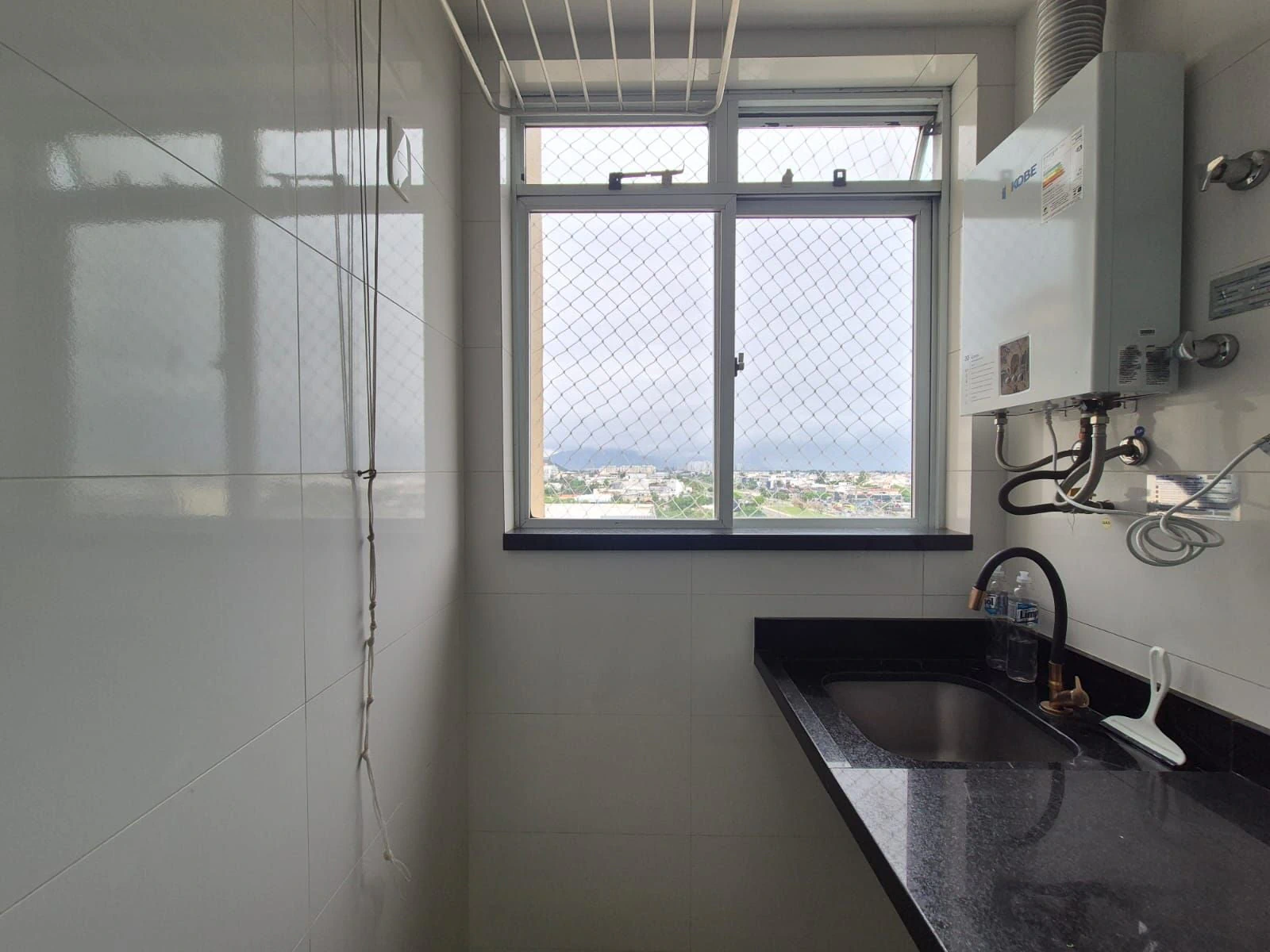 Квартира 74 м² з власним басейном та заскленим балконом — photo 17