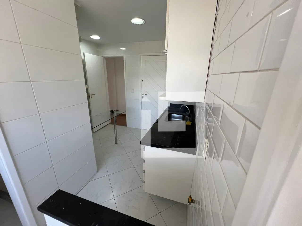 3-bedroom apartment with a home office in Rio de Janeiro — photo 17