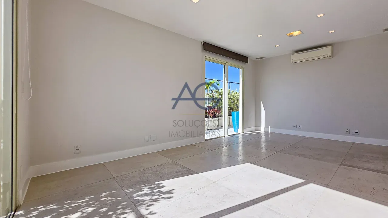 Duplex penthouse with 1 bedroom and open views — photo 13