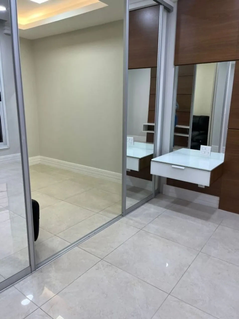 Casa com 3 quartos e 4 banheiros, varanda com churrasqueira — photo 11