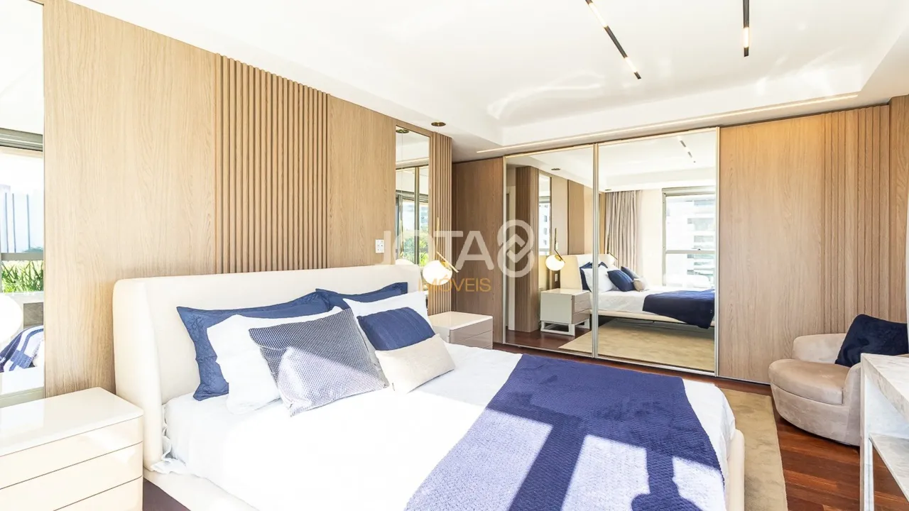 186 m² apartment with 3 en-suites and private BBQ — photo 12