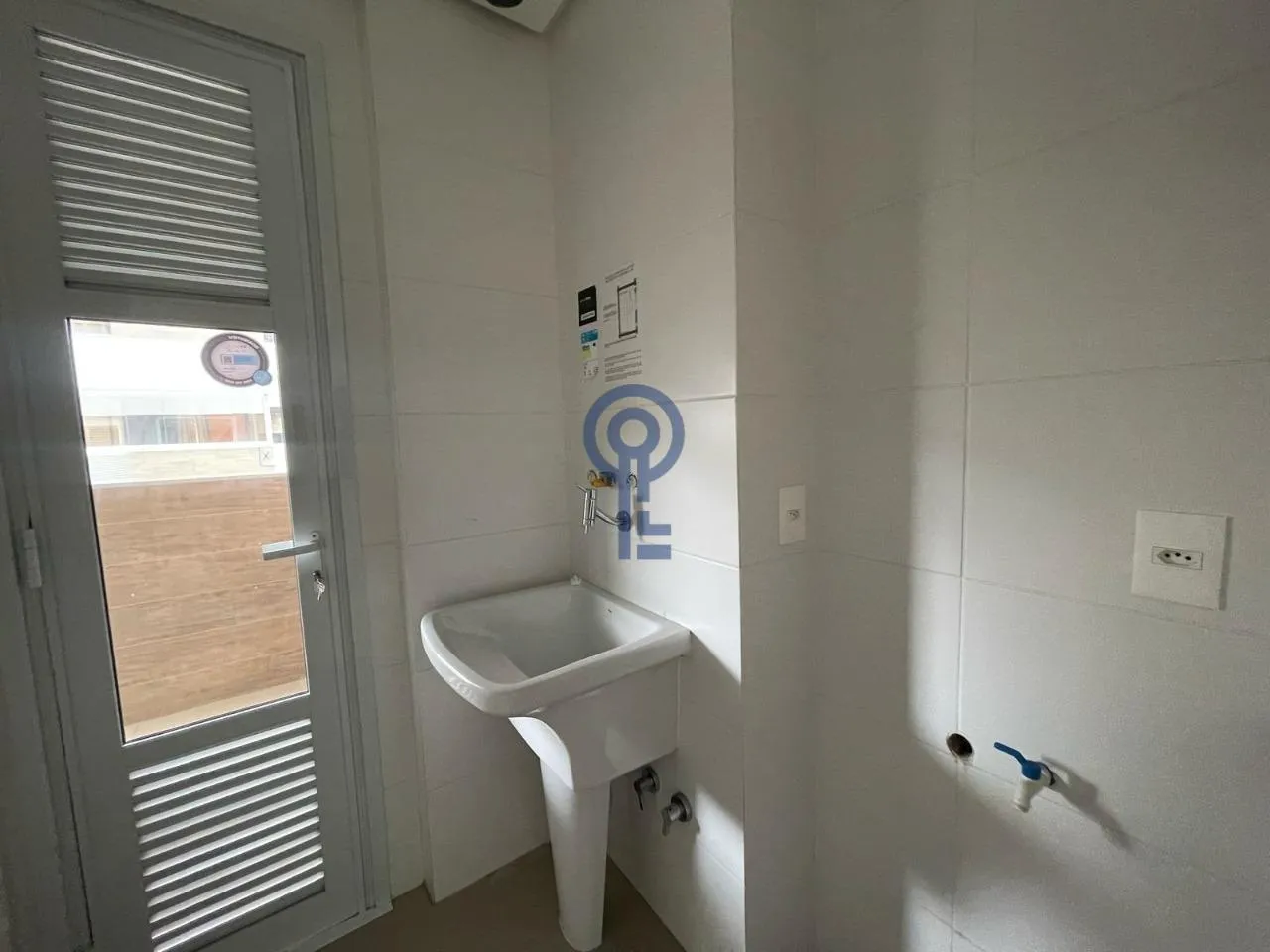 Departamento en piso 4 con balcón gourmet — photo 21