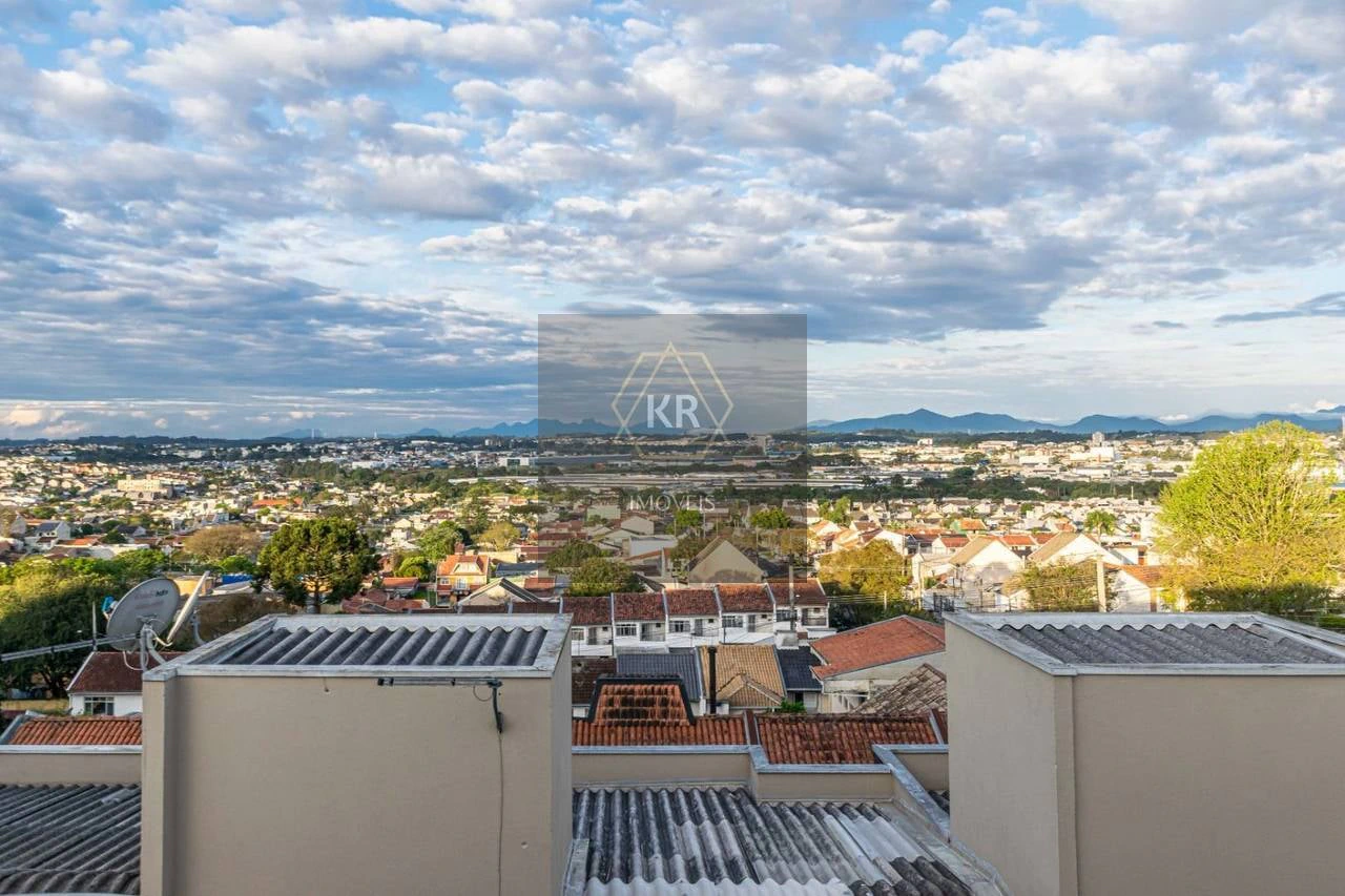 3-bedroom house with floor-to-ceiling windows — photo 28