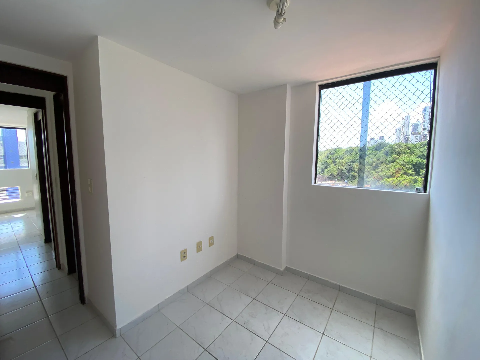3-bedroom apartment in a building with a sauna — photo 13