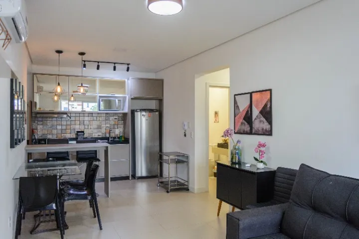 2-bedroom apartment with a home office in Florianópolis — photo 9