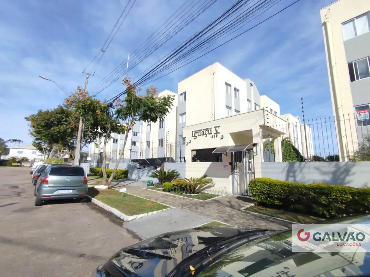 Apartamento térreo de 54 m² com armários na cozinha — photo 26
