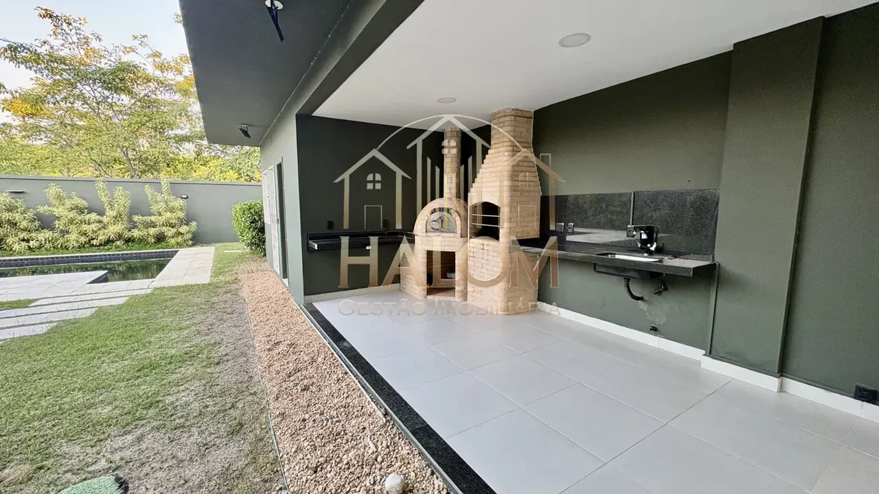 Rental house with 5 bedrooms and 5 bathrooms — photo 15