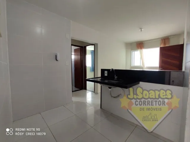 Apartamento térreo sem mobília com 2 quartos e 58 m²