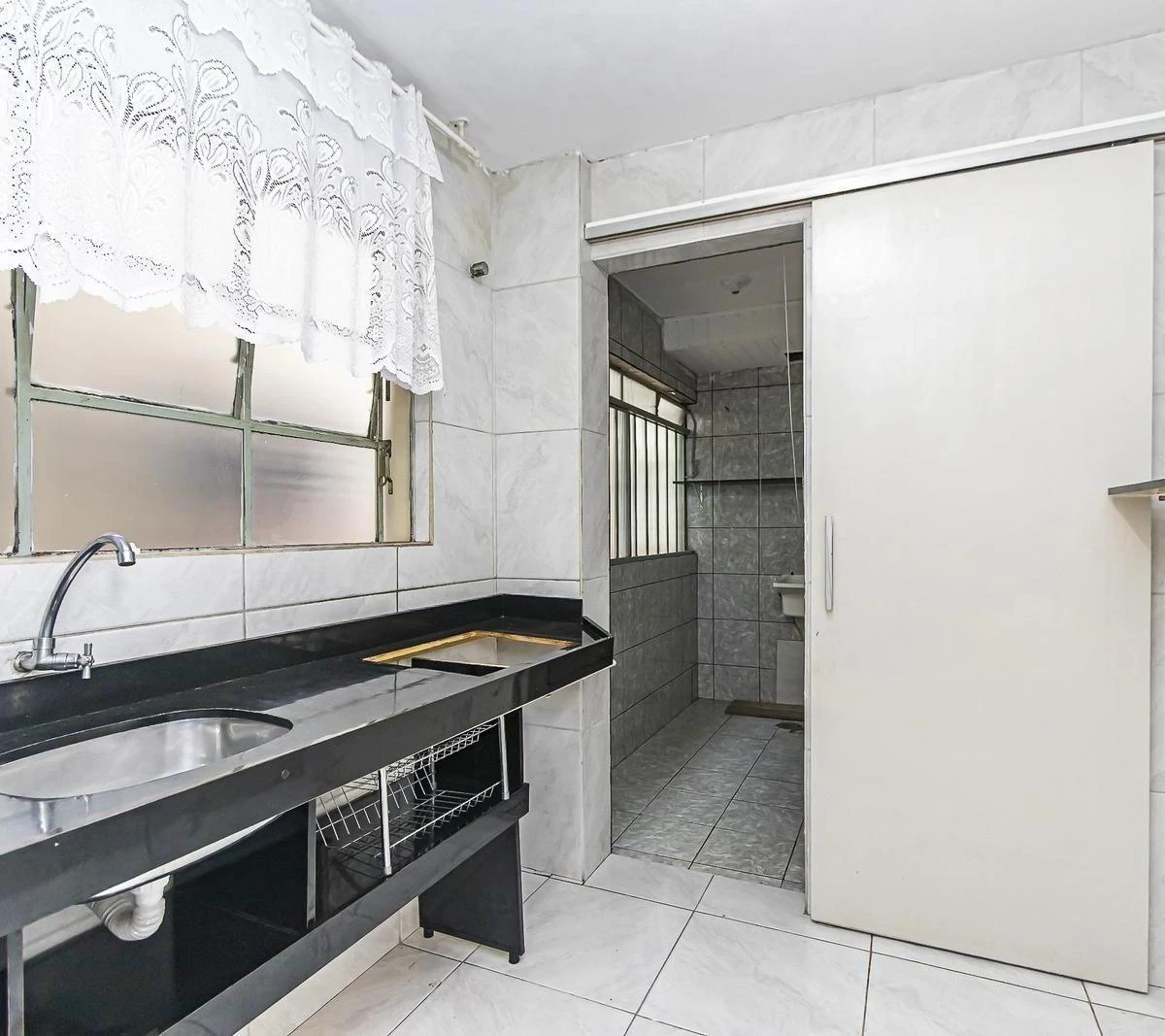 2-bedroom, 41 m² apartment in Curitiba — photo 4