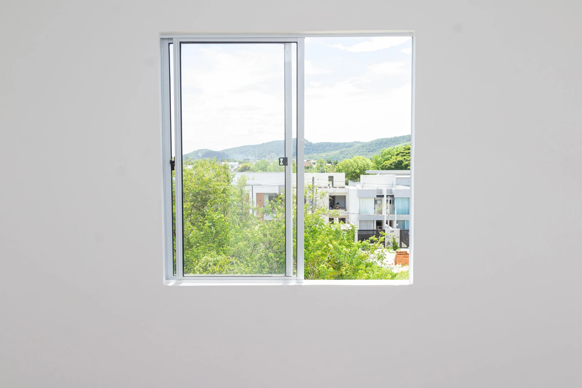 Rental apartment with 2 bedrooms and a balcony — photo 68