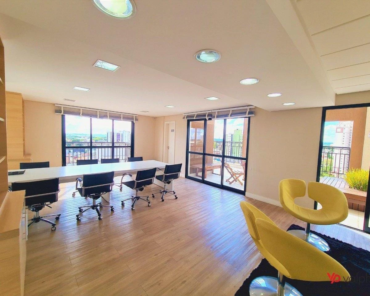 Home office in a one-bedroom apartment, 35 m² — photo 32