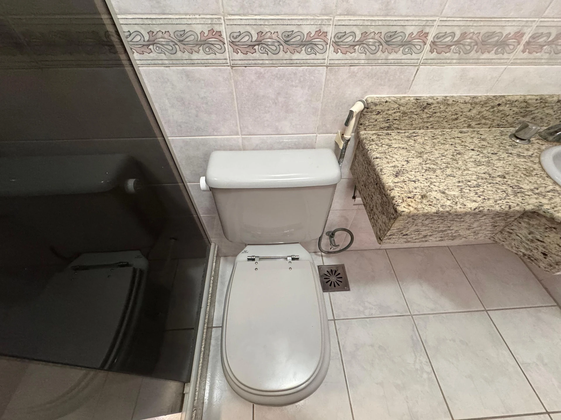 Орендна квартира з балконом: 2 кімнати та 1 спальня з ванною — photo 4