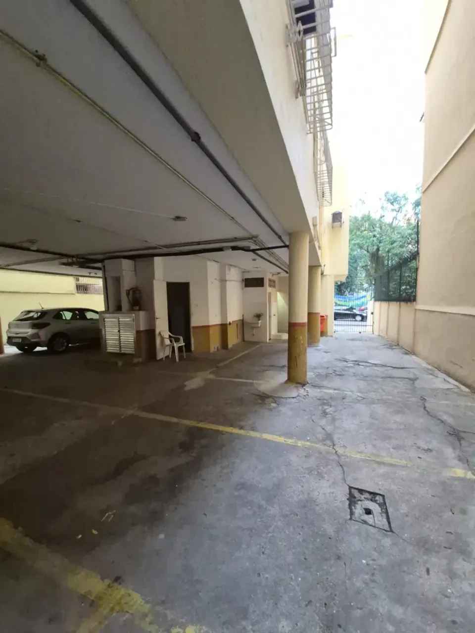 Apartamento de 1 quarto com vaga e armários — photo 14