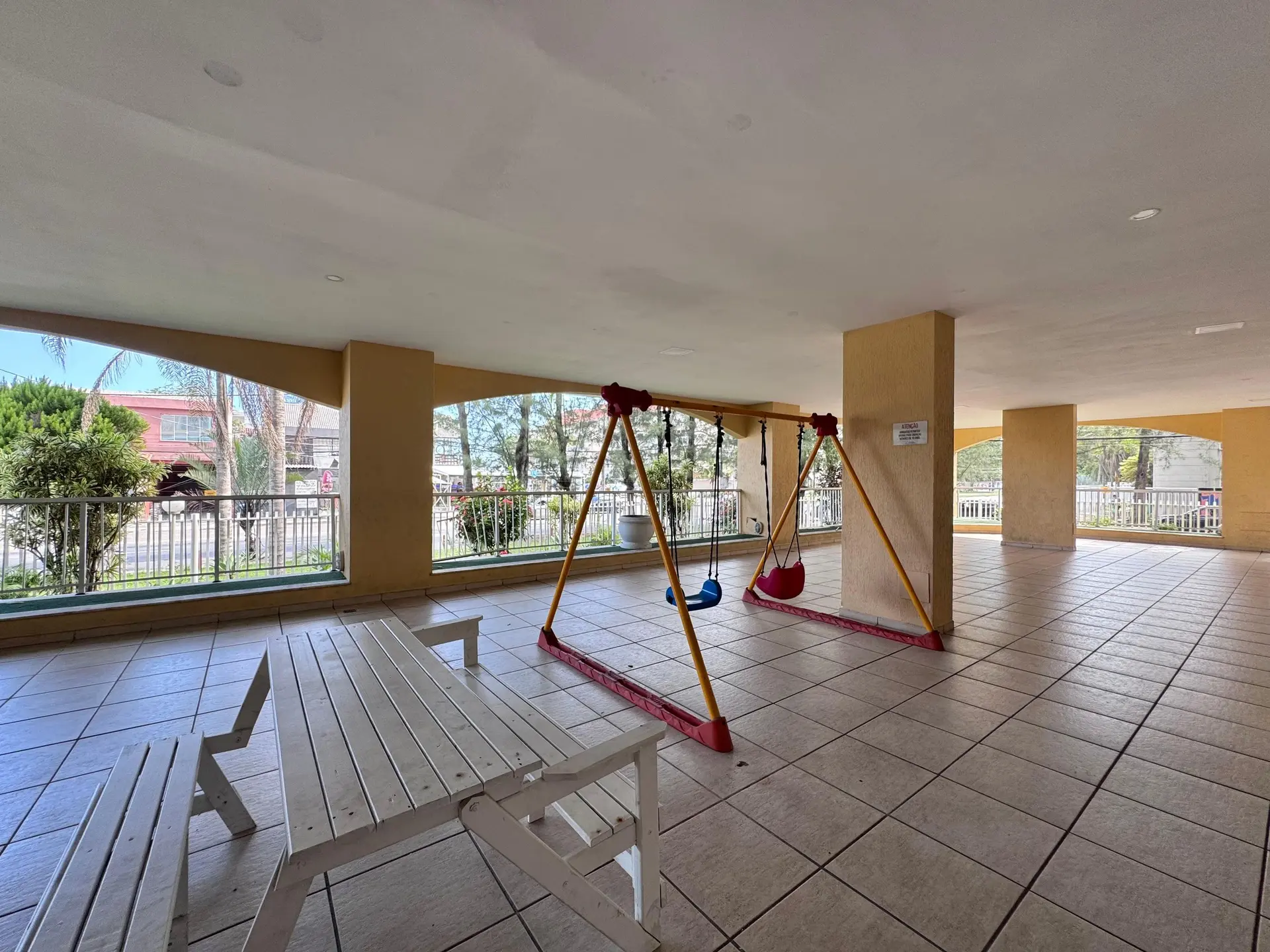 Apartamento mobiliado com 2 quartos e 3 banheiros — photo 48