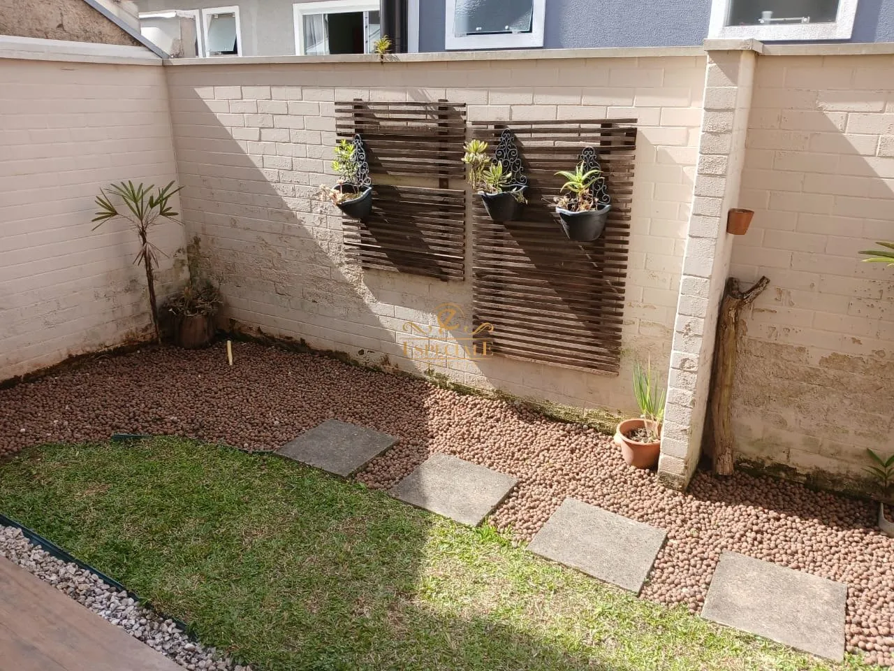 Furnished townhouse with open-plan gas kitchen and 3 bedrooms — photo 12