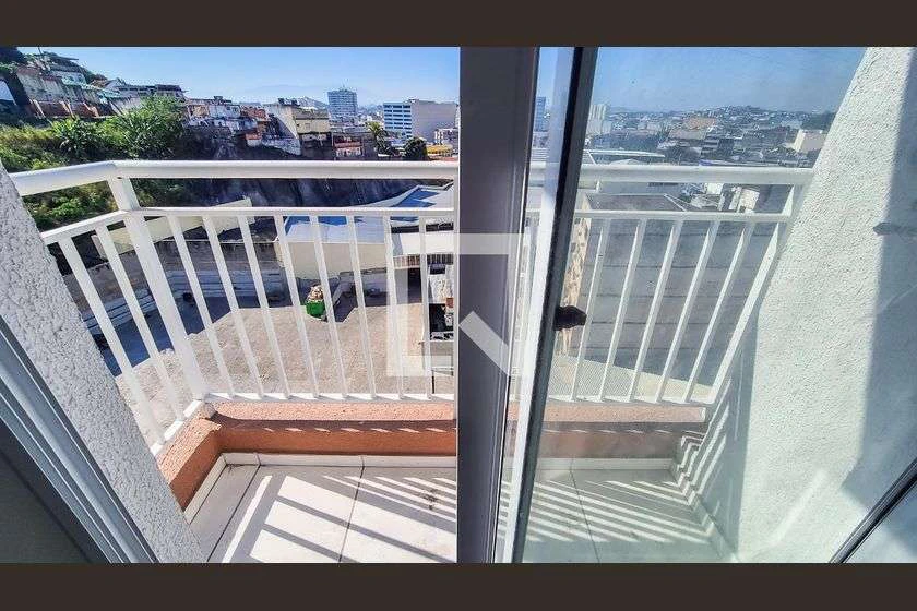 2-bedroom 38 m² apartment to rent with 1 bathroom — photo 7