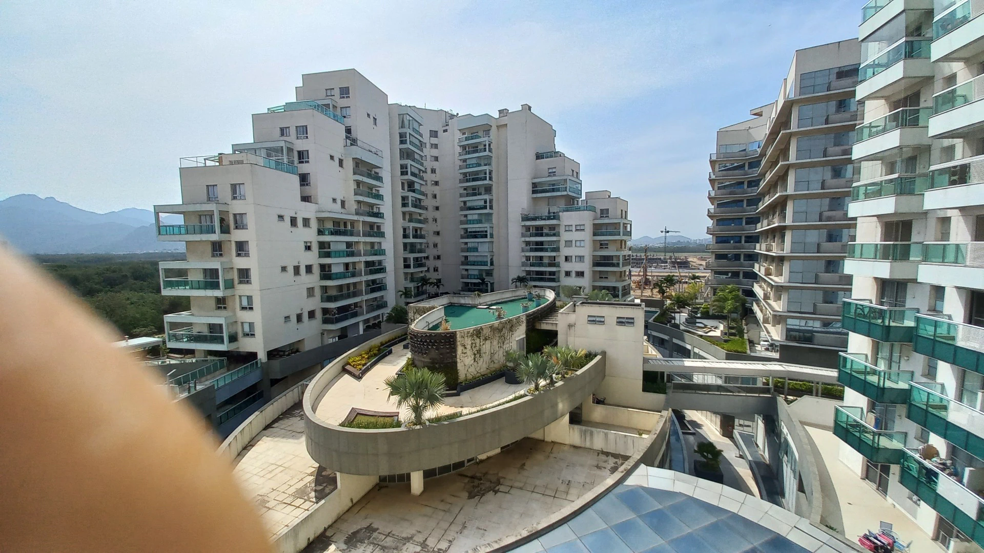 1-bedroom apartment with suite, balcony and 2 baths — photo 15
