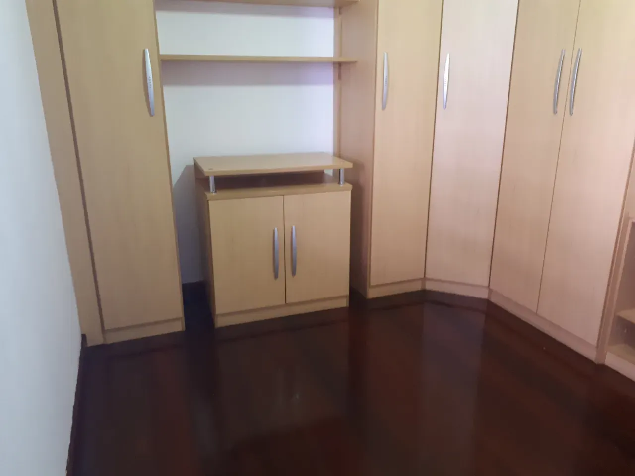 3-bedroom apartment with a bathtub — photo 7