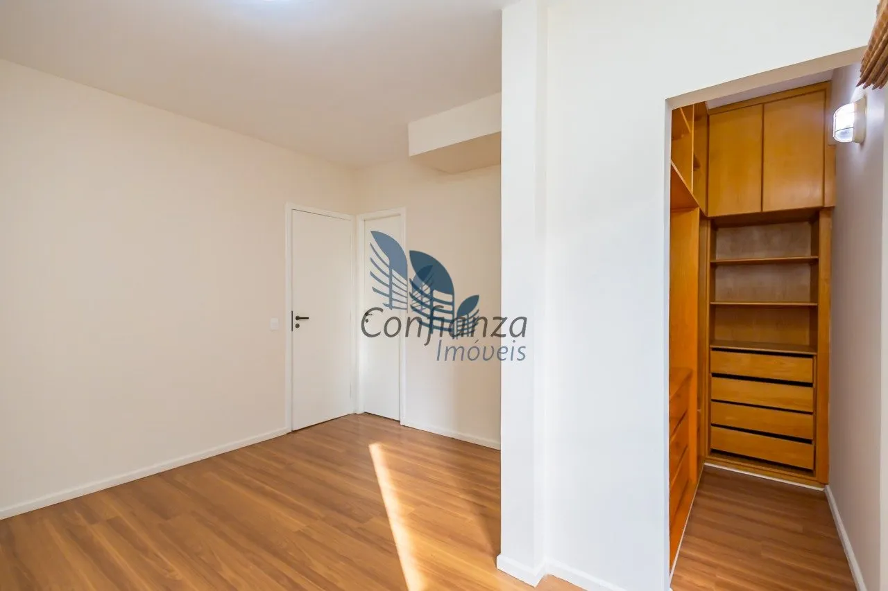 Квартира з 2 спальнями, у будинку є тренажерний зал — photo 23