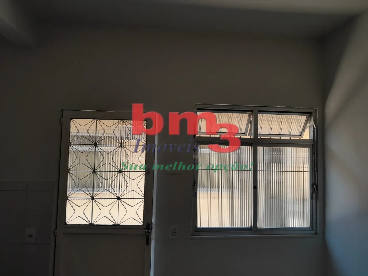 Unfurnished studio with 1 bedroom and 1 bathroom — photo 9