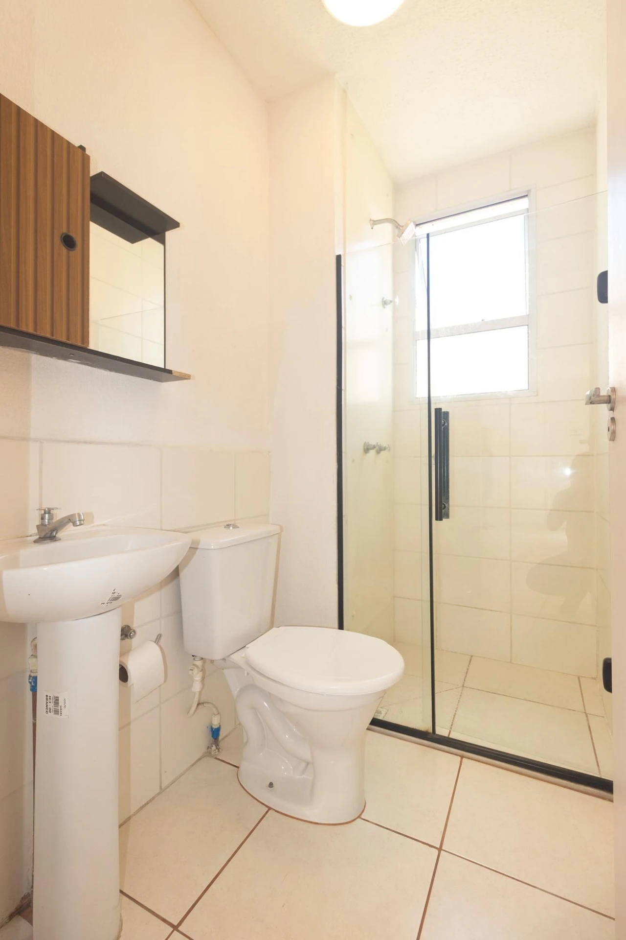Mountain view in a 2-bedroom apartment, 37 m² — photo 8