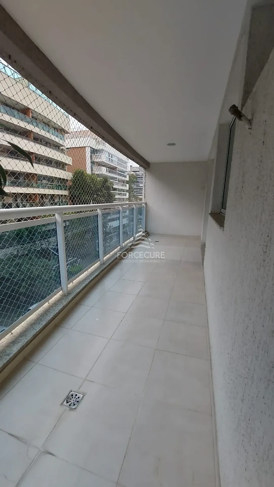 2-bedroom apartment, 1 with its own bathroom, 111 m² — photo 27