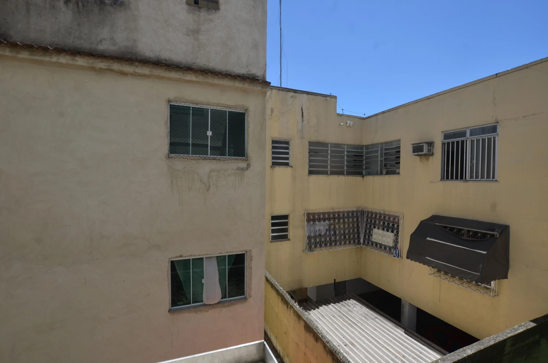 Apartamento sem mobília com cozinha separada e 2 quartos — photo 6