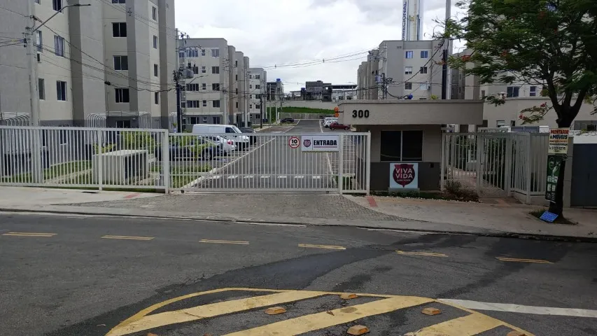2-bedroom apartment in a building with a pool — photo 19