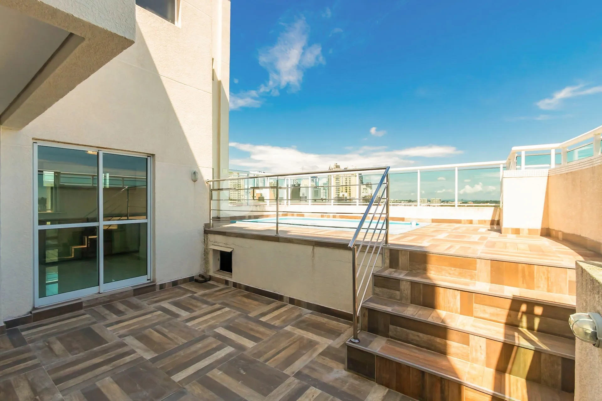 Duplex penthouse with 4 en-suite bedrooms and 391 m² — photo 20